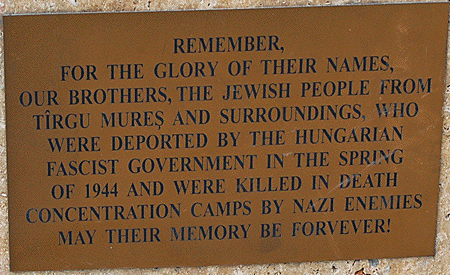 Memorial
                                                          Holocaust
                                                          plaque, Tirgu
                                                          Mures,
                                                          Romania