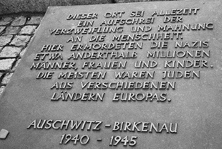 Auschwitz-Birkenau
German
Memorial
Plaque