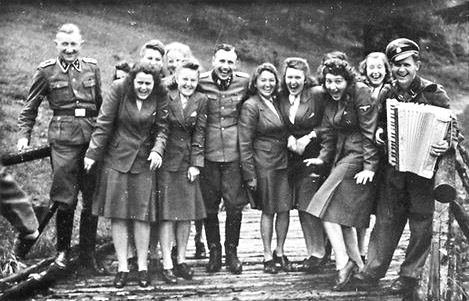 Auschwitz SS
                                    Guardians Frolic